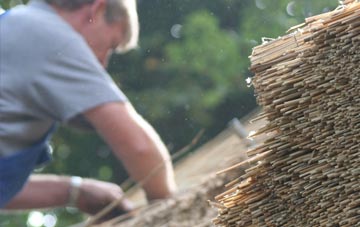 professional Stagden Cross thatchers